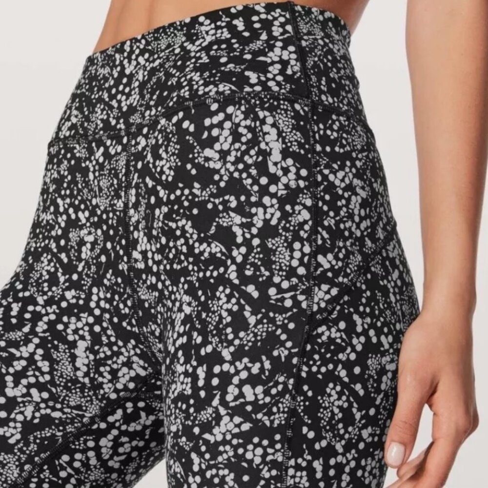 Lululemon Align High Rise Sweat-Wicking Ankle Length Leggings - Picture 3 of 10